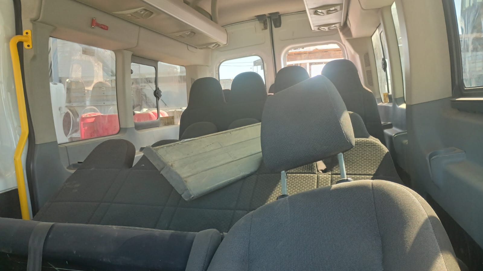 SPOILER CAMIóN Ford TRANSIT 2018  USADO  EN DESARME